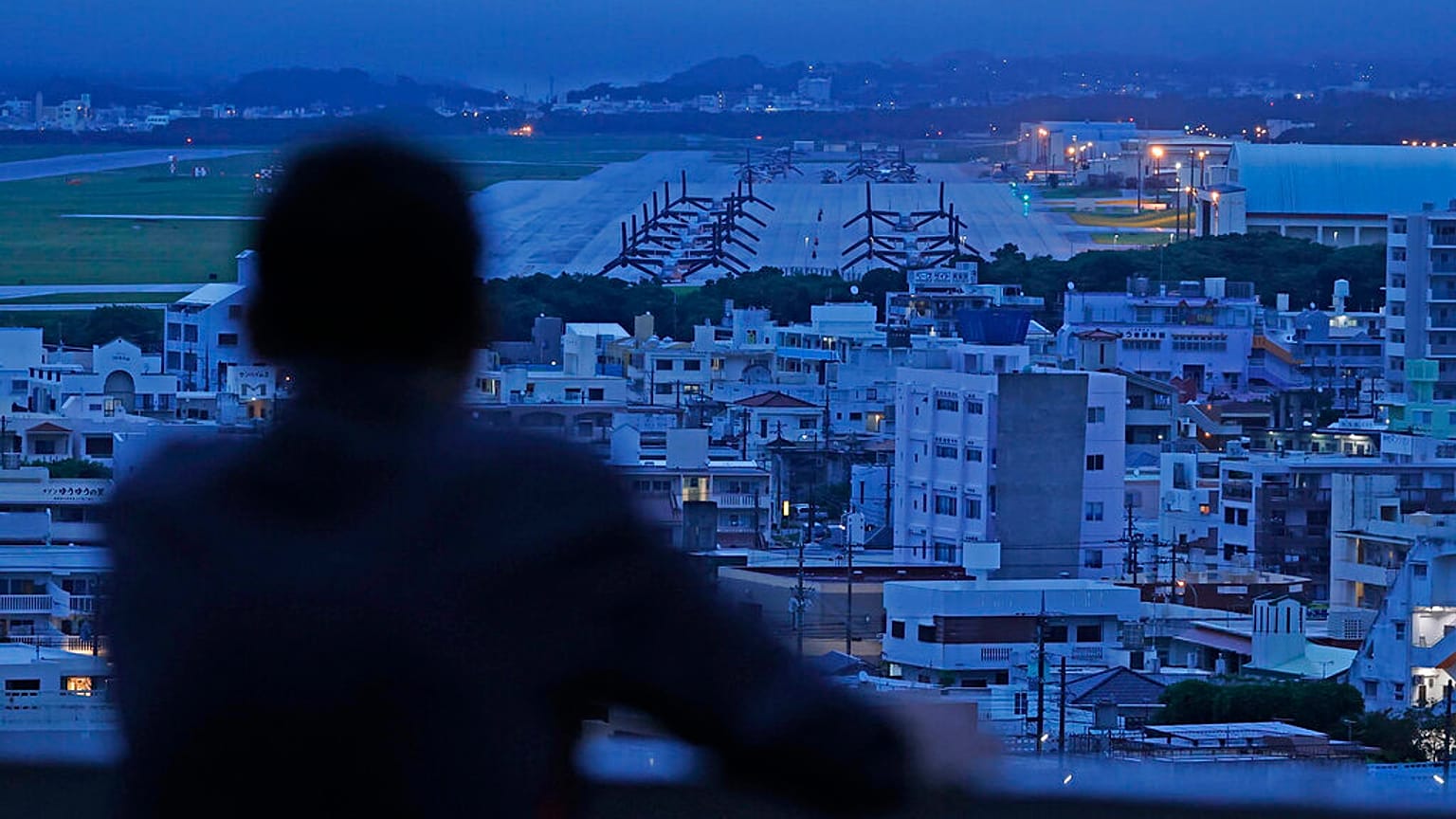Okinawa'da bulunan ABD üsleri tepkiye neden oluyor