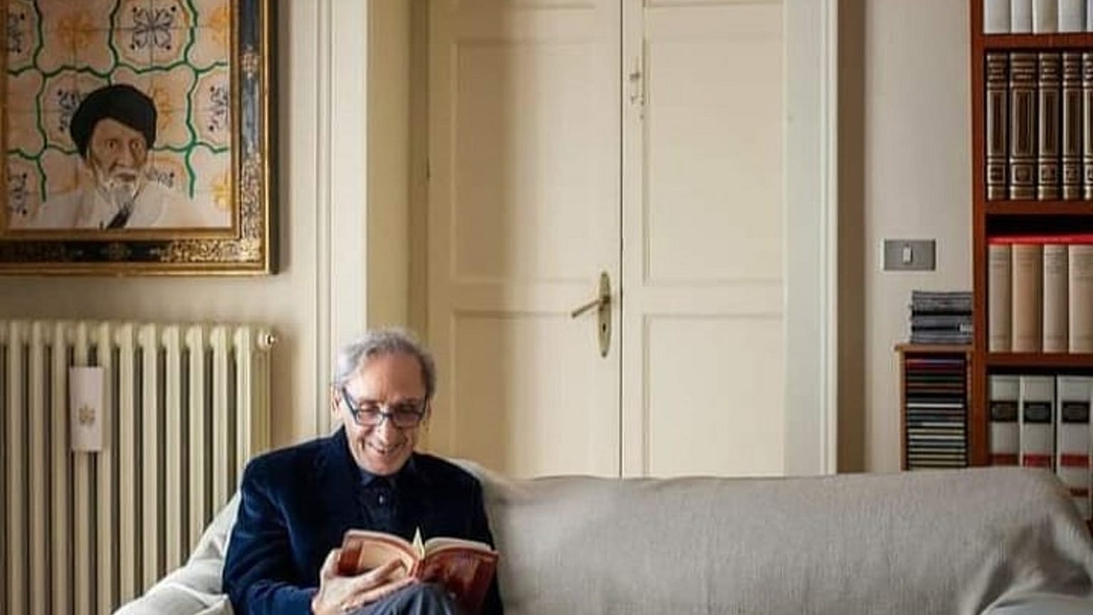 Franco Battiati nella sua "Villa Grazia".