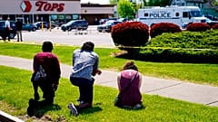 Trauer in Buffalo in den USA nach dem Blutbad im Supermarkt