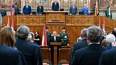 Viktor Orbán legt seinen Amtseid ab.