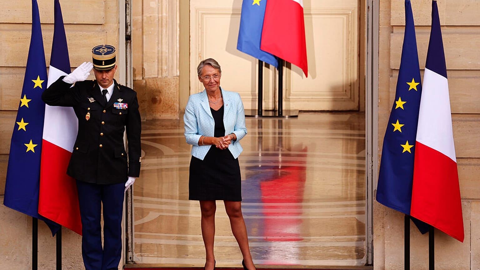 Elisabeth Borne à Matignon (16 mai 2022)