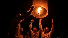 la fête de Vesak en Indonésie
