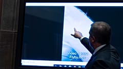 Скотт Брей показывает видео НЛО в Конгрессе США