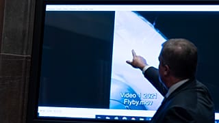 Скотт Брей показывает видео НЛО в Конгрессе США