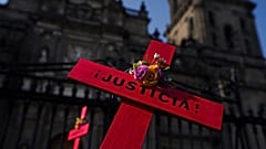"Gerechtigkeit" - jeden Tag sterben in Mexiko elf Frauen.