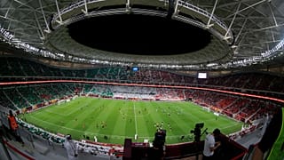منظر عام لاستاد الثمامة، أحد ملاعب بطولة كأس العالم 2022، خلال حفل افتتاحه الرسمي في الدوحة، الجمعة 22 أكتوبر 2021
