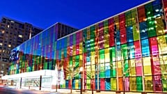Le matériau pourrait être appliqué à des bâtiments entiers, comme le Centre des congrès de Montréal.