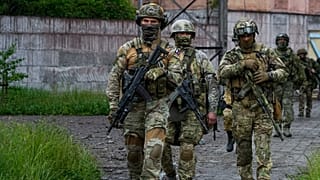 Russian troops in Mariupol