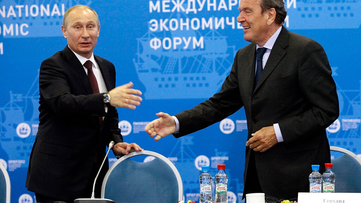 Vladimir Putin, Gerhard Schroeder