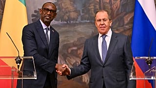 وزير الخارجية الروسي سيرغي لافروف ونظيره المالي عبد الله ديوب في موسكو.