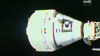 "Старлайнер" пристыковался к МКС, несмотря на целый ряд неисправностей — явно не без помощи Джеба
