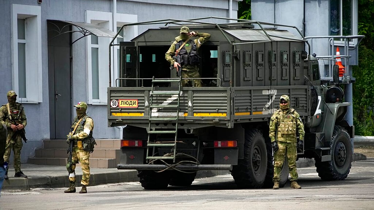 Russische Soldaten in Cherson in der Ukraine