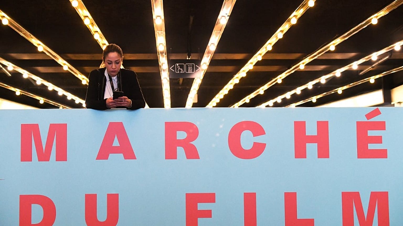Cartaz do "Mercado do Filme" em Cannes (imagem de arquivo)