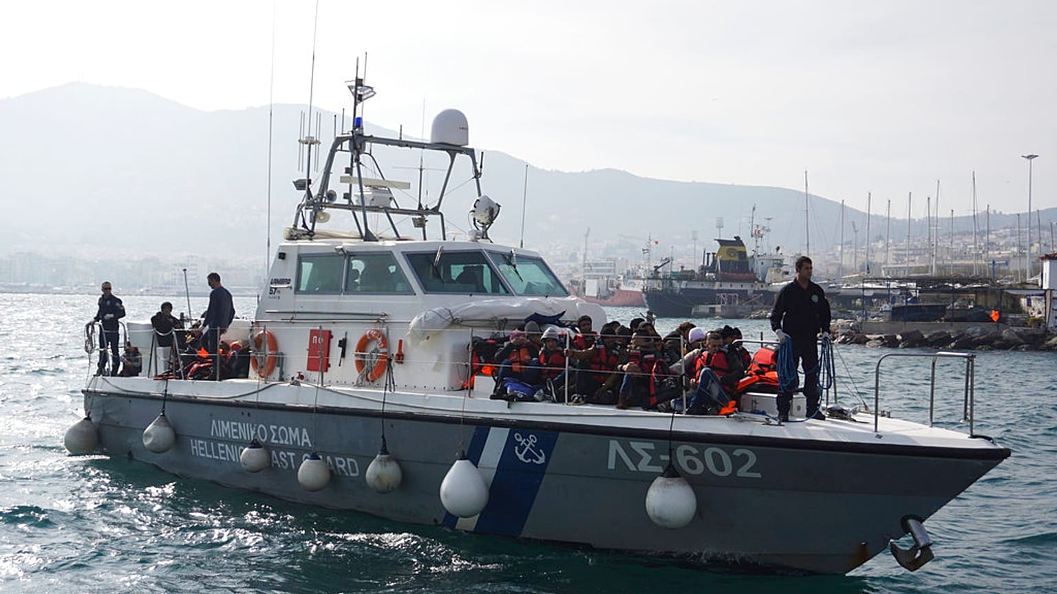 Σκάφος της ελληνικής ακτοφυλακής