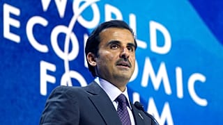 أمير قطر تميم بن حمد آل ثاني خلال خطابه في المنتدى الاقتصادي العالمي في دافوس.