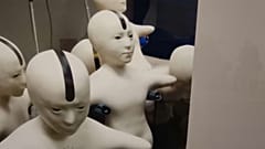 Robot sergisi