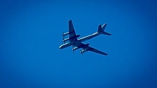 القاذفة الروسية توبوليف تو-95