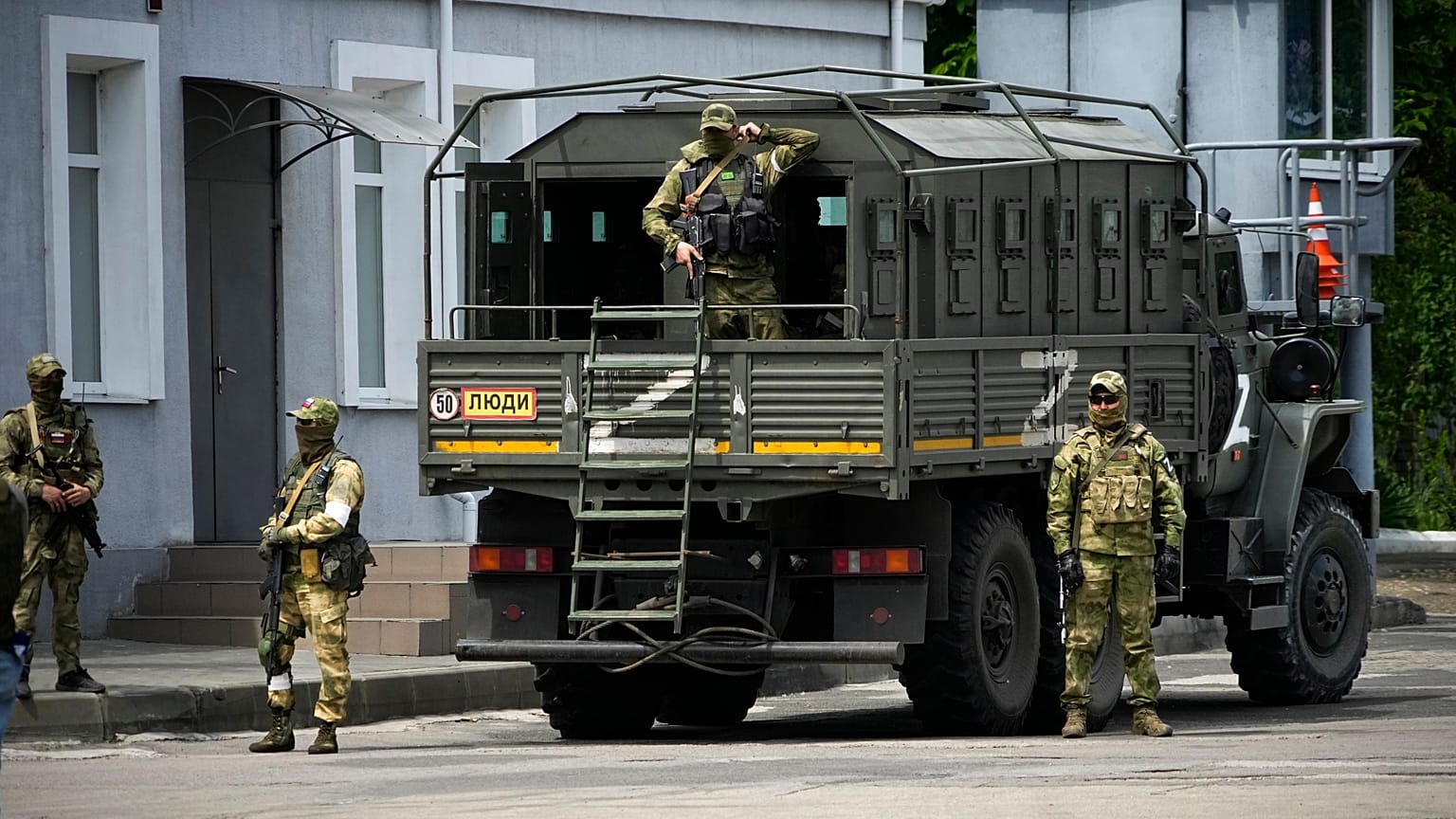Российские военнослужащие в Херсоне, Украина 