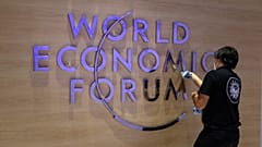 Il logo del World Economic Forum di Davos