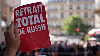 Total ранее объявила о сворачивании деятельности в России, но обещала сперва выполнить обязательства по уже заключённым контрактам