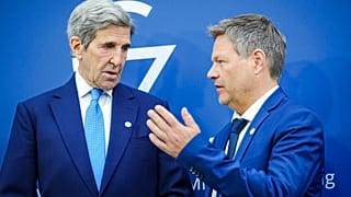 Robert Habeck y John Kerry en la reunión de ministros de Energía, Clima y Medio Ambiente del G7 en Berlín