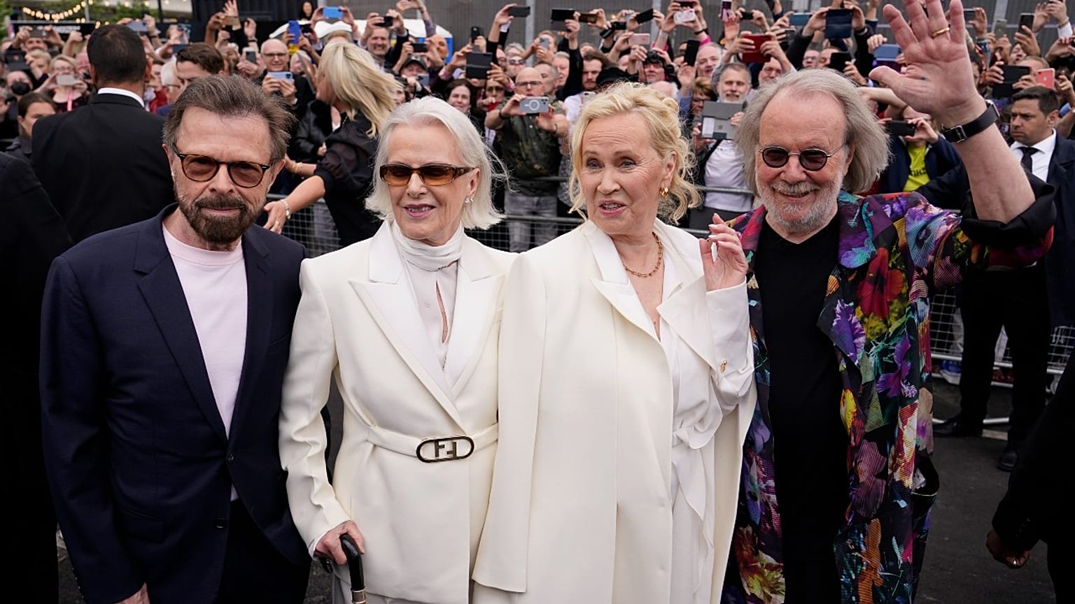 Alle 4 ABBA-Mitglieder beim "ABBA Voyage-Konzert" in London (26. Mai 2022) 