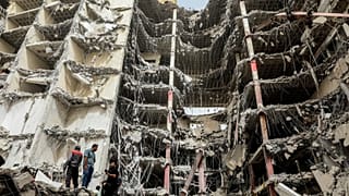 ریزش ساختمان متروپل آبادان
