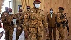 Lieutenant-Colonel Paul-Henri Sandaogo Damiba - Machthaber in Burkina Faso