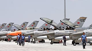 Türk F-16 savaş uçakları