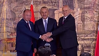 A lengyel és a román külügyminiszter Isztambulban török kollégájukkal