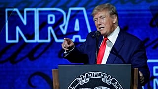 l'ex presidente statunitense Donald Trump al raduno della National Rifle Association