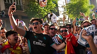 Auch im Stadion Santiago Bernabeu von Madrid wurde beim Public Viewing gefeiert