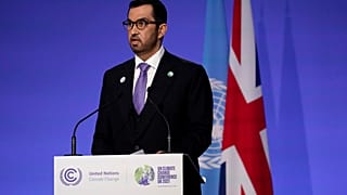 سلطان الجابر وزير الصناعة والتكنولوجيا المتقدمة الإماراتي يتحدث في مؤتمر كوب 26 في غلاسكو، اسكتلندا.