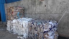 نفايات بلاستيك 