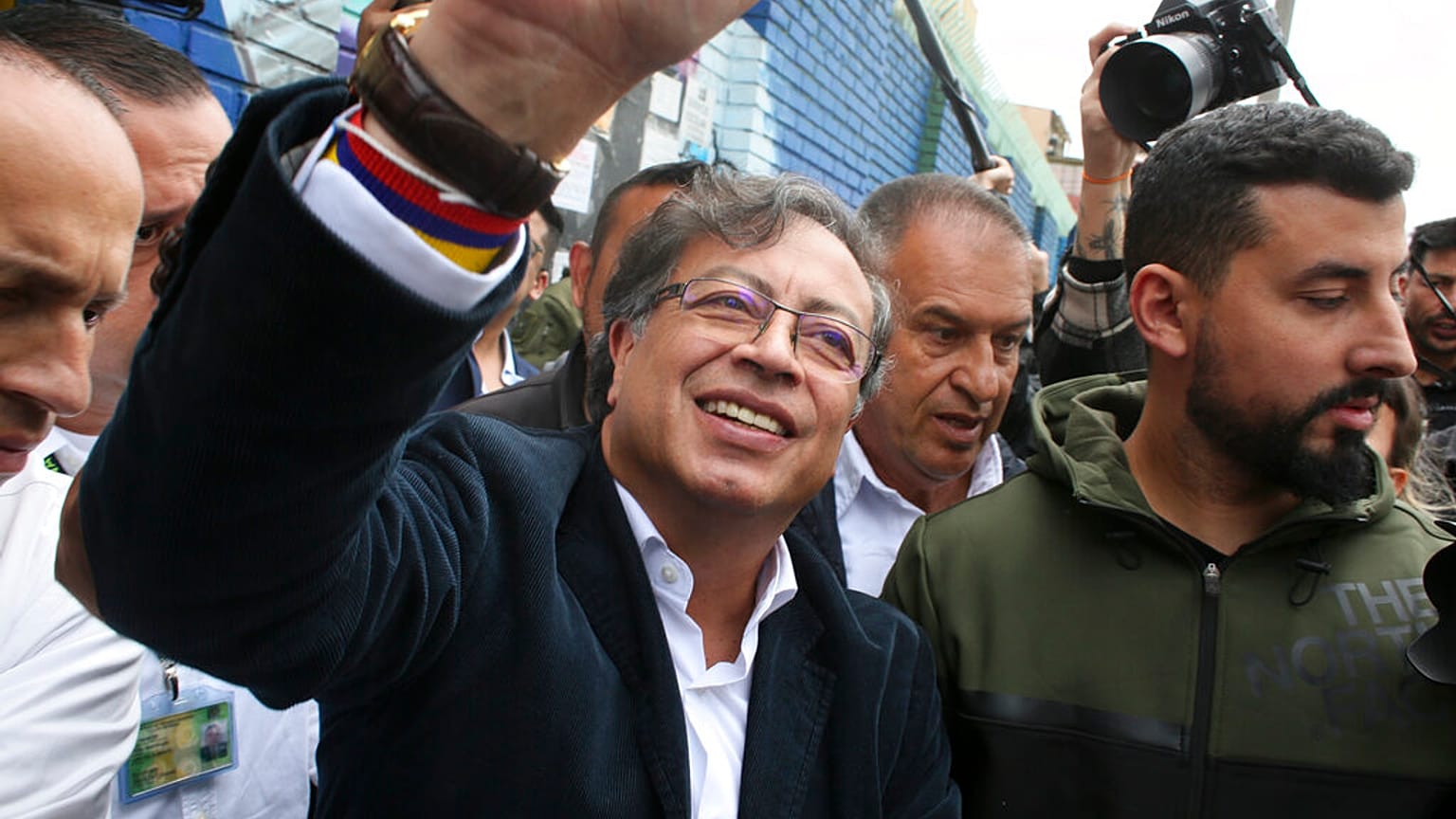 Il candidato alle elezioni presidenziali colombiane Gustavo Petro