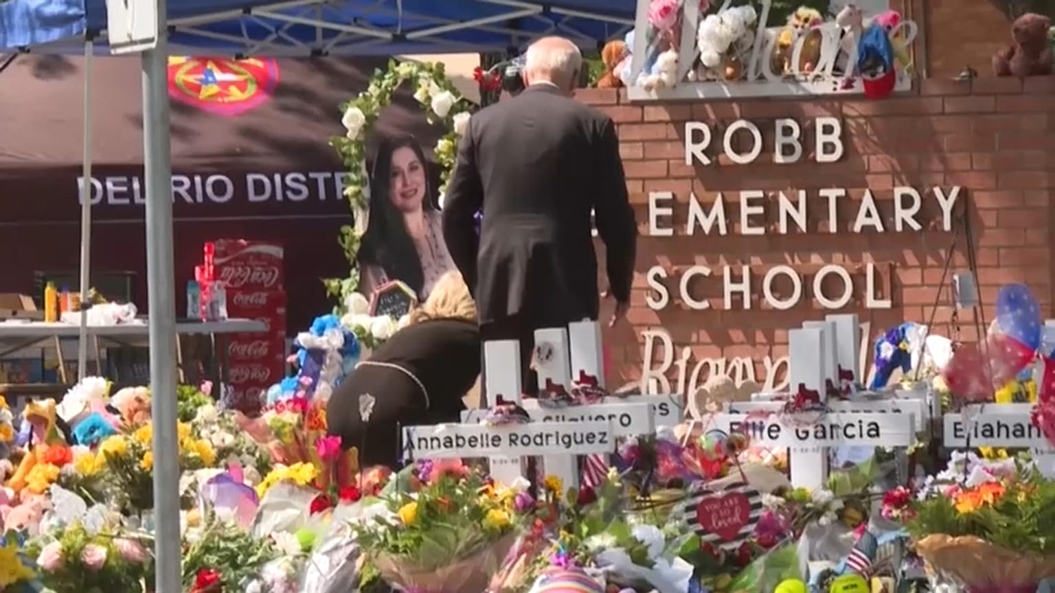 Biden pays tribute to Uvalde victims