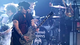 Depp, 58. Grammy Ödülleri'nde