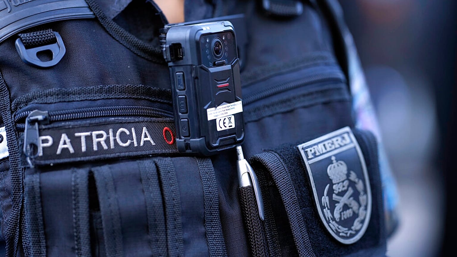 A cerimónia de apresentação do novo equipamento de gravação de vídeo decorreu junto à praia de Copacabana