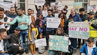 Movement for Justice sığınma talebi reddeilen Iraklı Kürtlerin sınır dışı edilmesine karşı kampanya yürütüyordu