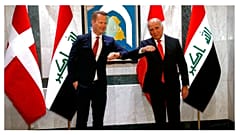 صورة من الارشيف-وزير الخارجية العراقي فؤاد حسين ونظيره الدنماركي جيبي كوفود -بغداد، العراق،2021