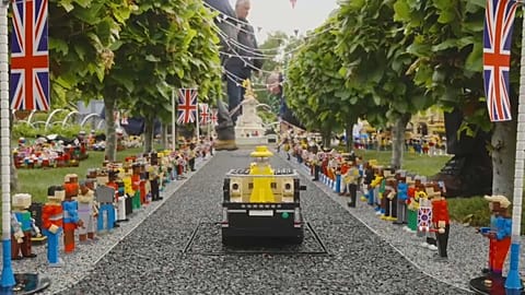 Windsor Legoland - elkészült a mini angol királyi család
