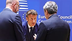 Emmanuel Macron, Charles Michel, Mario Draghi
