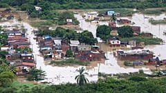 Vue aérienne d'un quartier inondé à Recife - photo du 30/05/2022, transmise par le service de presse de la présidence brésilienne