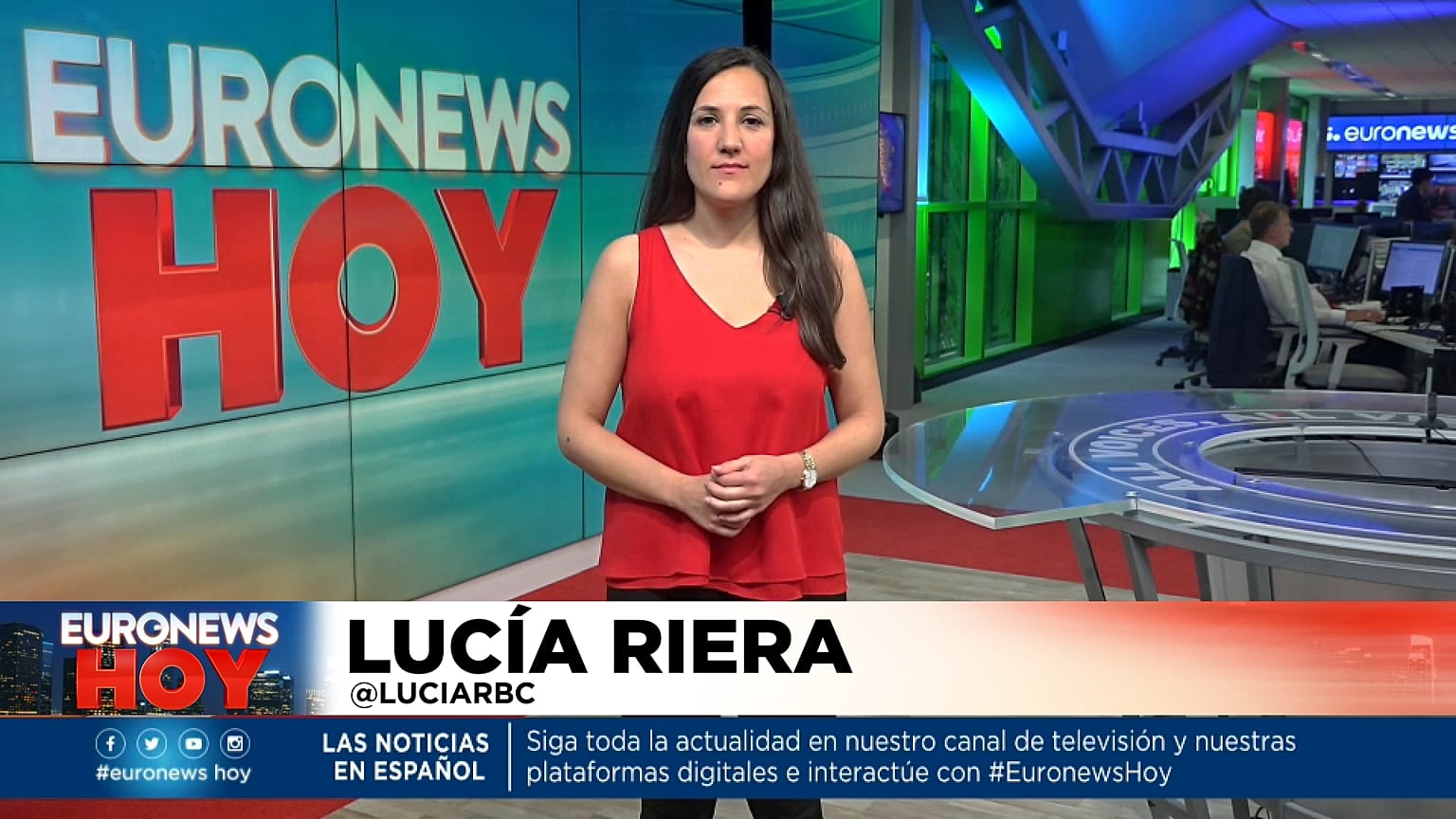 Lucía Riera presenta el informativo diario Euronews Hoy