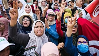 Иллюстрационное фото: проправительственная демонстрация в Тунисе, 15 мая 2022 года
