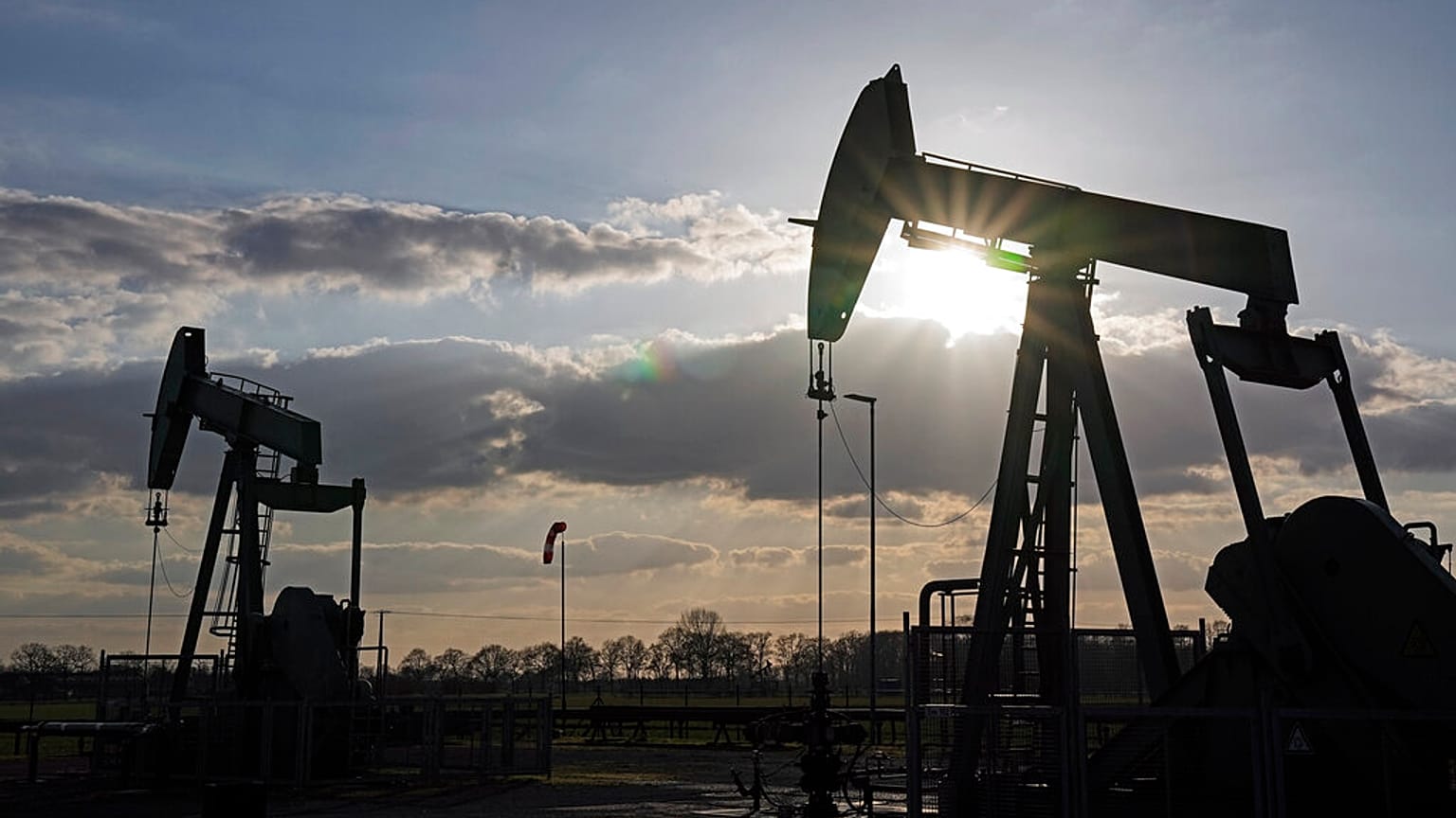 A Hungria ameaçou vetar embargo ao petróleo russo