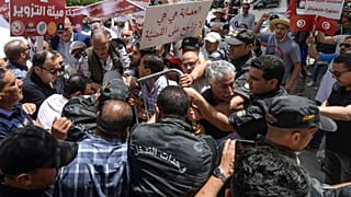 خلال الاحتجاج في تونس 