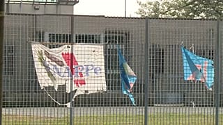 Prisión de Cremona, Italia, que fue incendiada por los reclusos