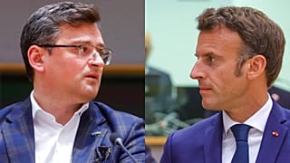 Ukrayna Dışişleri Bakanı Dimitro Kuleba (solda), Fransa Cumhurbaşkanı Emmanuel Macron (sağda)