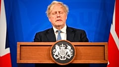 A contestação a Boris Johnson dentro do Partido Conservador chega ao parlamento